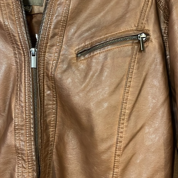 Maurice’s Faux Leather Jacket EUC 3x Brown/Carmel - Picture 4 of 6